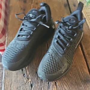 Nike AIR Black 270 Running Shoes
